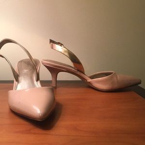 Light pink Alfani Step n Flex heals